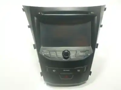 Автозапчасти б/у Gps-навигационная система за SSANGYONG KORANDO (CK) 2.2 XDI ссылки OEM IAM   