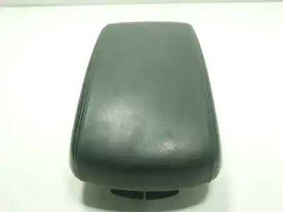 Second-hand car spare part center armrest for ssangyong korando (ck) 2.2 xdi oem iam references  Second-hand car spare part center armrest for ssangyong korando (ck) 2.2 xdi oem iam references