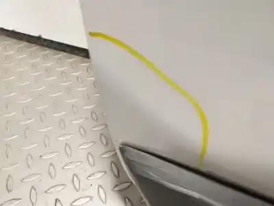 Автозапчастина б/у праві бічні двері для dacia dokker express furgoneta/monovolumen 1.6 посилання на oem iam 821004257r  