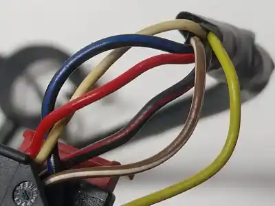 Автозапчасти б/у задний вид справа за audi q3 (8ub, 8ug) 2.0 tdi quattro ссылки oem iam 8u1857410f  8u1857410d