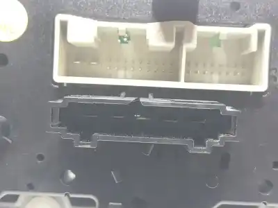 Автозапчасти б/у отопление / кондиционирование воздуха за audi q3 (8ub, 8ug) 2.0 tdi quattro ссылки oem iam 8u0820047  8u0820047