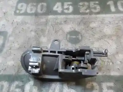 Second-hand car spare part interior left front handle for peugeot 107 1.0 cat (384f) oem iam references   