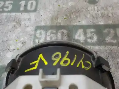 Peça sobressalente para automóvel em segunda mão quadrante por peugeot 107 1.0 cat (384f) referências oem iam   