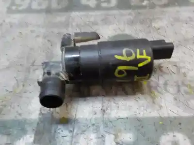 Peça sobressalente para automóvel em segunda mão motor limpa vidros por peugeot 107 1.0 cat (384f) referências oem iam 