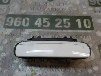 Second-hand car spare part exterior left rear door handle for seat exeo st (3r5) 2.0 tdi oem iam references 8p0837207