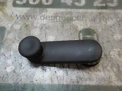 İkinci el araba yedek parçası Arka Sag Cam Kolu için DACIA SANDERO 1.5 dCi Diesel FAP CAT OEM IAM referansları 8200673745  