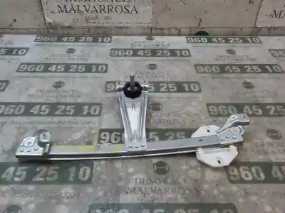 İkinci el araba yedek parçası ARKA SOL CAM REGÜLATÖRÜ için DACIA SANDERO  OEM IAM referansları 827217198R  