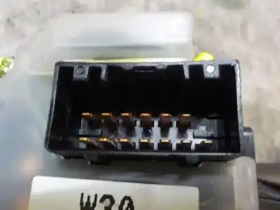 Pezzo di ricambio per auto di seconda mano comando pulito per kia pro_cee´d 2.0 crdi riferimenti oem iam 934201h300  