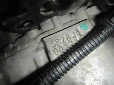 Pezzo di ricambio per auto di seconda mano riduttore per kia pro_cee´d 2.0 crdi riferimenti oem iam 4300024330  