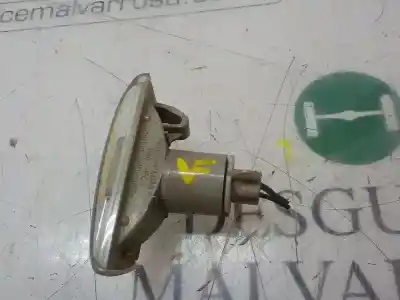 Pezzo di ricambio per auto di seconda mano lampada laterale destra per opel insignia berlina edition riferimenti oem iam 13252456  