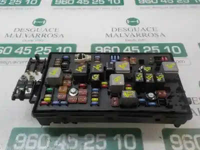 Pièce détachée automobile d'occasion boîtes à fusibles pour opel insignia berlina edition références oem iam 