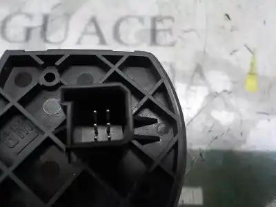 Second-hand car spare part right front power window switch for opel corsa e selective oem iam references   