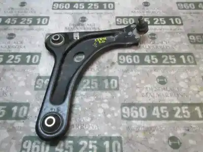 Pezzo di ricambio per auto di seconda mano braccio sospensione inferiore anteriore destro per peugeot 2008 (--.2013->) style riferimenti oem iam 9813612580
