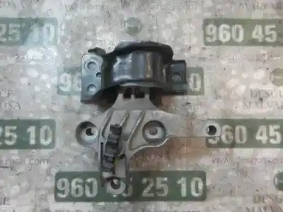 Second-hand car spare part RIGHT ENGINE SUPPORT for DACIA DUSTER  OEM IAM references 112100627R  