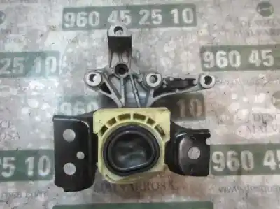 Second-hand car spare part right engine support for dacia duster adventure oem iam references 112100627r  