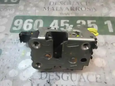 Second-hand car spare part rear right door lock for dacia duster adventure oem iam references 825029139r