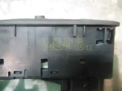 Second-hand car spare part left front power window switch for opel corsa d 1.3 16v cdti oem iam references 13258521  3258521aa