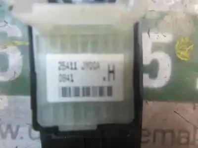 Second-hand car spare part right front power window switch for renault koleos 2.0 dci diesel fap oem iam references 25411jy00a  25411jy00a