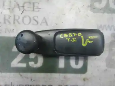 Second-hand car spare part REAR LEFT WINDOW CRANK HANDLE for PEUGEOT 207/207+ (WA_, WC_)  OEM IAM references 9240F4  
