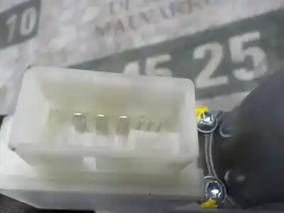 Автозапчастина б/у двигатель заднього правого скла для skoda spaceback (5h) 1.6 tdi dpf посилання на oem iam 5ja959812l  