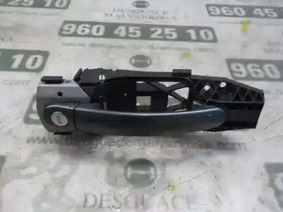 Peça sobressalente para automóvel em segunda mão puxador exterior dianteiro esquerdo por skoda spaceback (5h) 1.6 tdi dpf referências oem iam 5n0837205mgru Peça sobressalente para automóvel em segunda mão puxador exterior dianteiro esquerdo por skoda spaceback (5h) 1.6 tdi dpf referências oem iam 5n0837205mgru