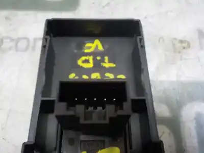 Автозапчастина б/у управління склами задніх правіх для skoda spaceback (5h) 1.6 tdi dpf посилання на oem iam 5ja959855awhs  