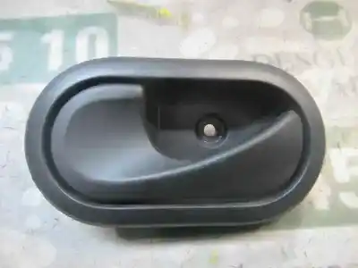 Second-hand car spare part interior left front handle for dacia sandero ii 1.2 oem iam references 8200733848