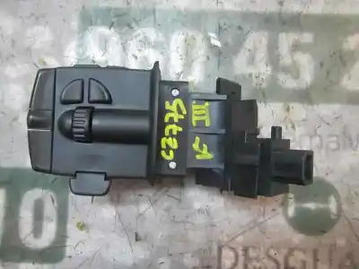 Автозапчастина б/у електронний модуль для renault scenic iii grand dynamique посилання на oem iam 255520014r  235520014r