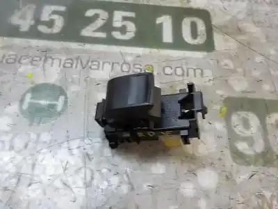 Автозапчастина б/у передній правий віконний вимикач для toyota aygo 1.0 cat посилання на oem iam 848100d030 Автозапчастина б/у передній правий віконний вимикач для toyota aygo 1.0 cat посилання на oem iam 848100d030