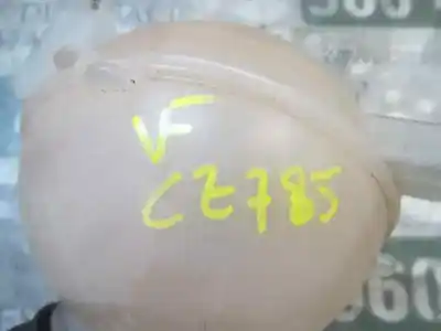 Second-hand car spare part coolant expansion tank for peugeot 3008 1.6 16v oem iam references 1323x6  