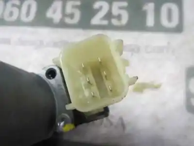 Peça sobressalente para automóvel em segunda mão motor elevador vidro dianteiro direito por ford fiesta (cb1) trend referências oem iam 1852734 0130822619 0130822619