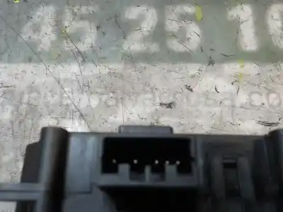 Peça sobressalente para automóvel em segunda mão motor de abertura da comporta de sofagem por citroen c-zero seduction referências oem iam   1138002330