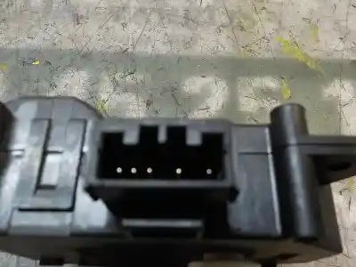 Peça sobressalente para automóvel em segunda mão motor de abertura da comporta de sofagem por citroen c-zero seduction referências oem iam  1138002330 1138002330