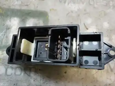 Second-hand car spare part rear right power window switch for citroen c-zero seduction oem iam references  587944 587944