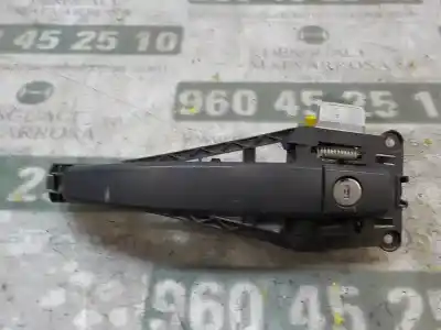 Peça sobressalente para automóvel em segunda mão puxador exterior dianteiro esquerdo por opel corsa d 1.3 16v cdti referências oem iam 