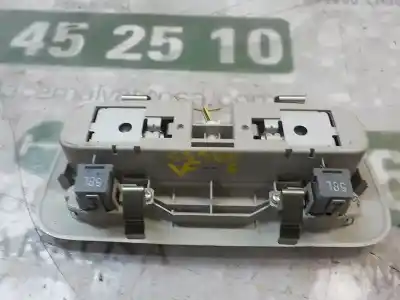 Second-hand car spare part interior light for toyota corolla (_e12_) 2.0 d-4d (cde120r_ cde120l_) oem iam references   