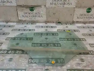 Peça sobressalente para automóvel em segunda mão VIDRO DA PORTA TRASEIRA DIREITA por FORD FIESTA (CB1)  Referências OEM IAM 1591457  