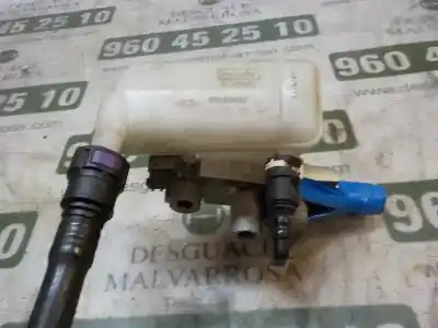 Pezzo di ricambio per auto di seconda mano pompa freni per ford fiesta (cb1) 1.4 tdci cat riferimenti oem iam 1751664  