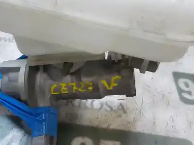 Pezzo di ricambio per auto di seconda mano pompa freni per ford fiesta (cb1) 1.4 tdci cat riferimenti oem iam 1751664  
