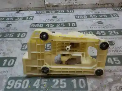 Pièce détachée automobile d'occasion levier pour kia cee´´d 1.4 crdi cat références oem iam   