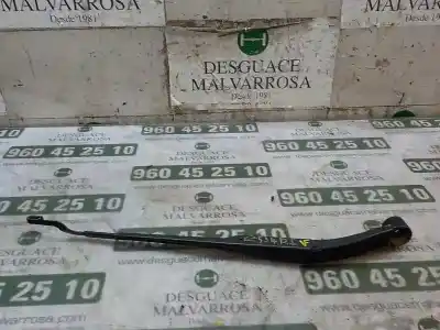 Second-hand car spare part left front windshield wiper arm for kia cee´´d 1.4 crdi cat oem iam references 