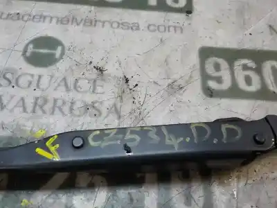 Second-hand car spare part front right windshield wiper arm for kia cee´´d 1.4 crdi cat oem iam references   