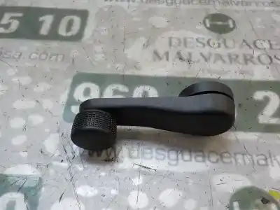 Pezzo di ricambio per auto di seconda mano Maniglia Alzacristalli Posteriore Sinistro per SEAT TOLEDO IV (KG3) 1.6 TDI Riferimenti OEM IAM 1H0837581D9B9  
