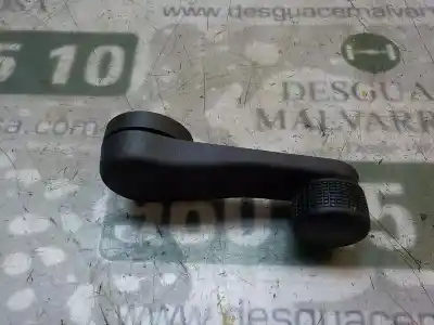 Recambio de automóvil de segunda mano de maneta elevalunas trasera derecha para seat toledo (kg3) 1.6 tdi referencias oem iam 1h0837581d9b9