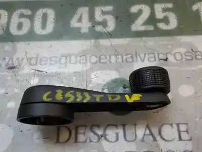 Pezzo di ricambio per auto di seconda mano maniglia alzacristalli posteriore destro per seat toledo iv (kg3) 1.6 tdi riferimenti oem iam 1h0837581d9b9  