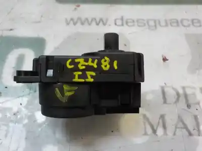 Peça sobressalente para automóvel em segunda mão motor de abertura da comporta de sofagem por citroen c4 cactus 1.2 thp 110 referências oem iam 6479e1  