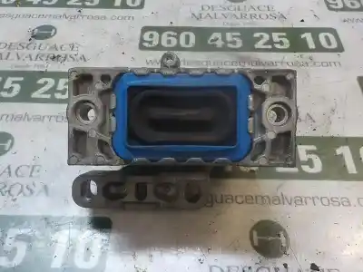 Second-hand car spare part right engine support for volkswagen passat variant (3c5) 1.9 tdi oem iam references 1k0199262m  