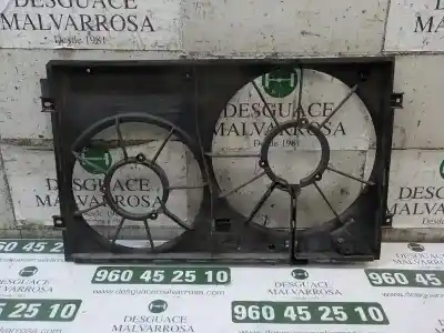 Pezzo di ricambio per auto di seconda mano canale d aria per volkswagen passat variant (3c5) 1.9 tdi riferimenti oem iam 1k0121207t9b9  