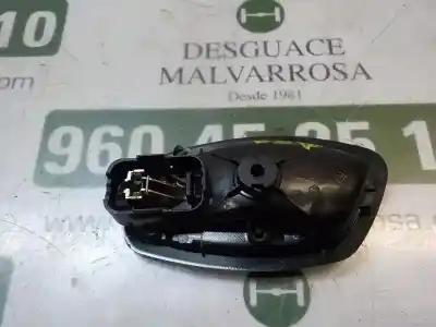 Pezzo di ricambio per auto di seconda mano maniglia interna anteriore destra per renault scenic ii grand emotion riferimenti oem iam 826720001r  