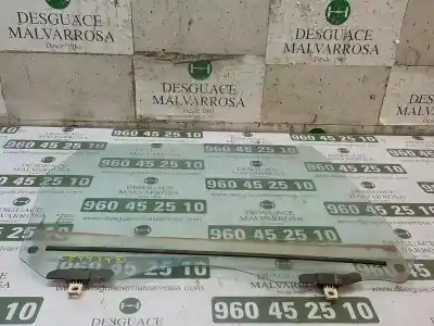 Peça sobressalente para automóvel em segunda mão vidro da porta traseira direita por renault scenic ii grand emotion referências oem iam 823000010r